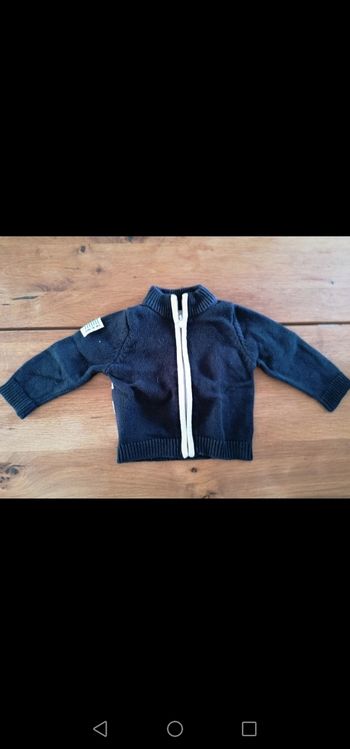 Gilet zippé 6 mois