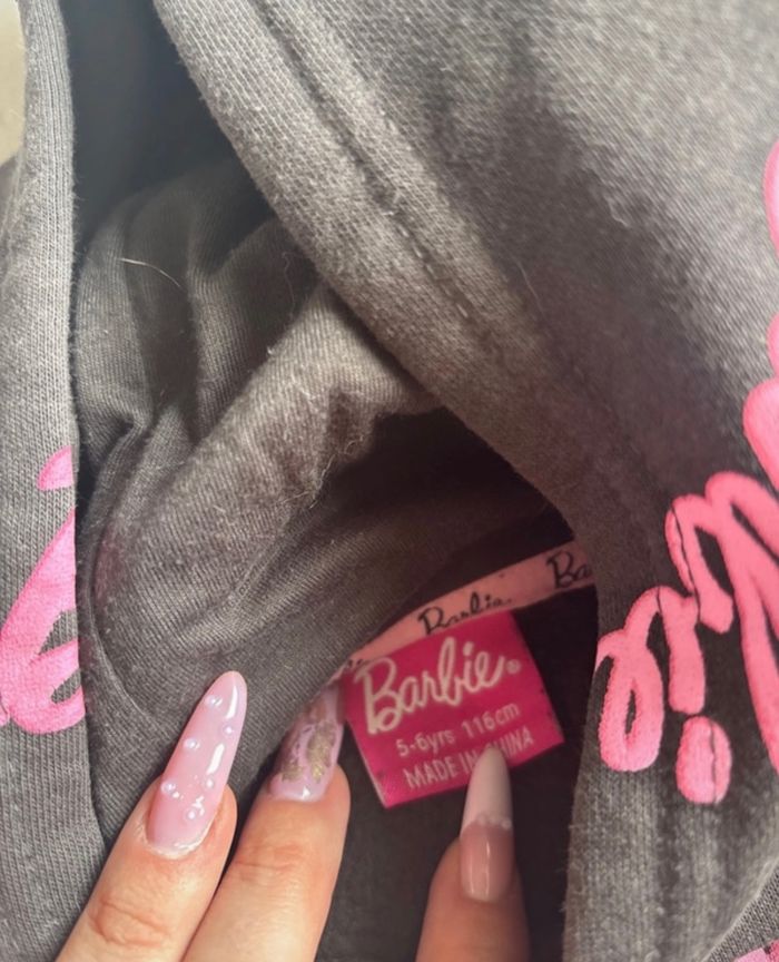 Pull Barbie primark - photo numéro 3