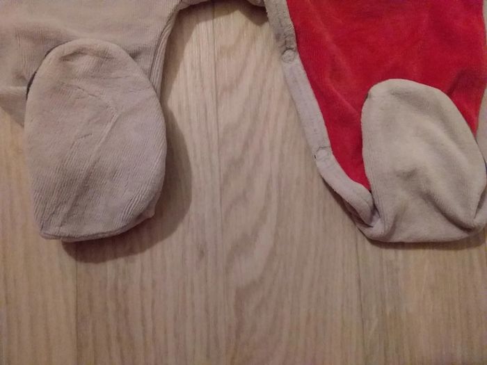 Pyjama en velours en excellent état - photo numéro 6