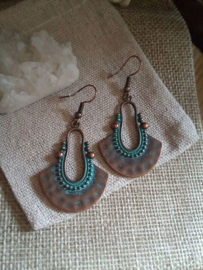 Boucles d'oreilles ethniques