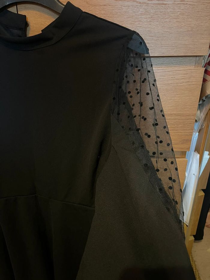 Robe noir évasée avec manches bouffantes Shein - photo numéro 2