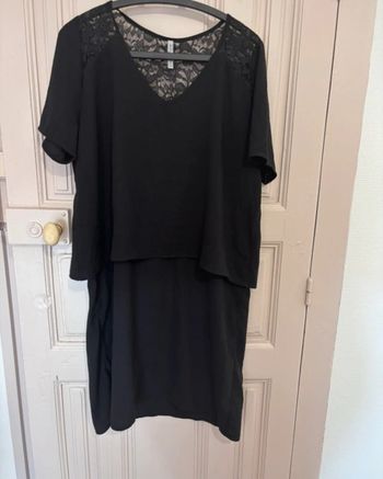Robe noir Ligne à suivre