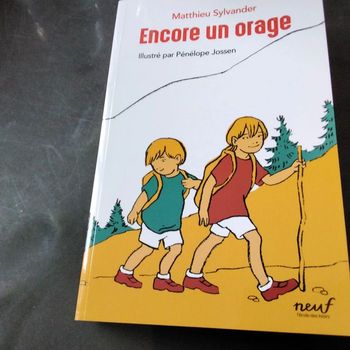 Encore un orage  école des loisirs