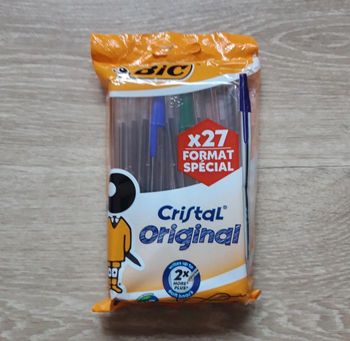 Lot de 27 stylos BIC cristal original NEUF