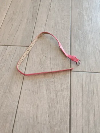 Ceinture rose pour enfant