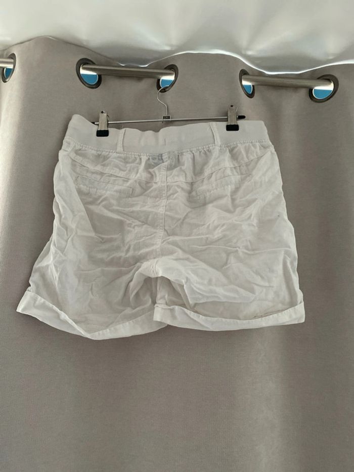 Short grossesse - photo numéro 2