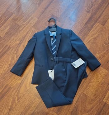 Ensemble costume cravate chemise