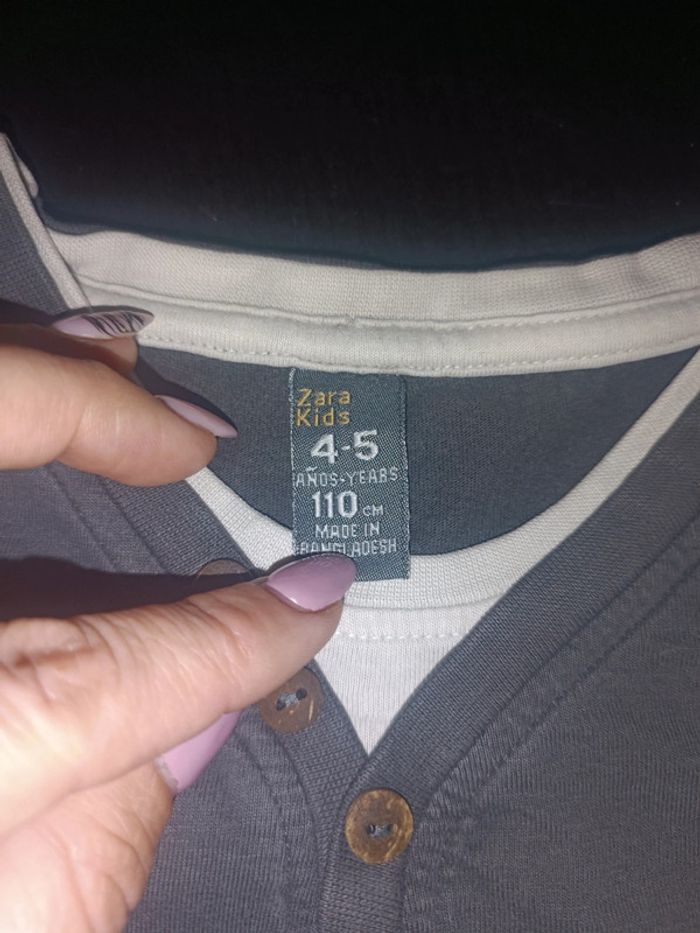 Tee shirt manches longues Zara 4/5 ans - photo numéro 3