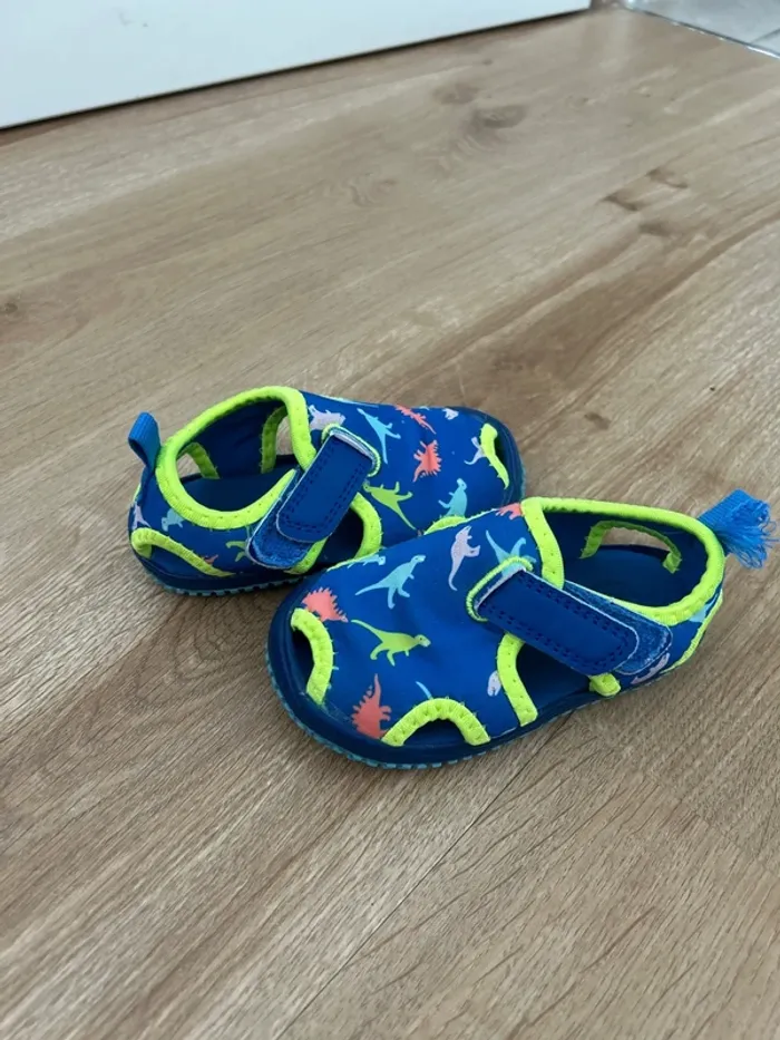 Chaussures de plage - photo numéro 2