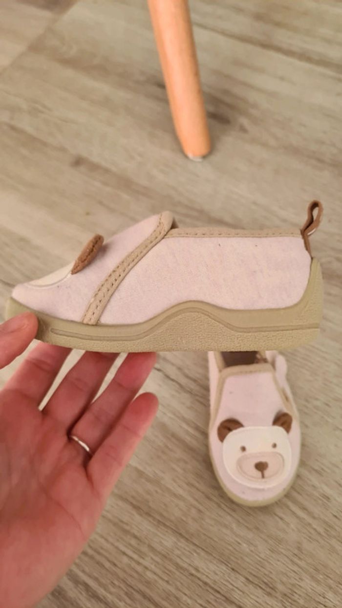 Chaussons bébé - photo numéro 3