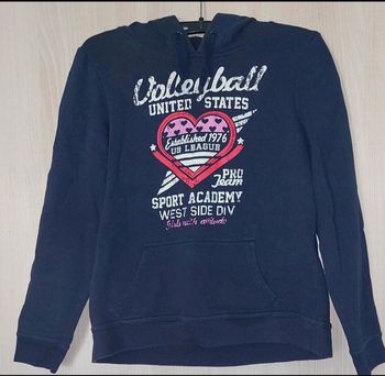 Sweat à capuche fille T : 10 ans