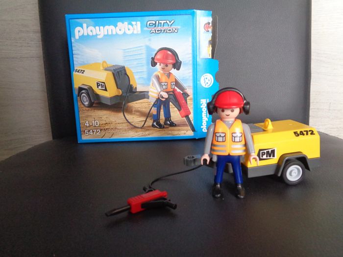 Ouvrier avec marteau piqueur city action playmobil 5472