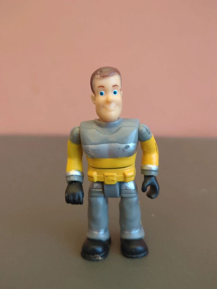 Figurine Sam Le Pompier