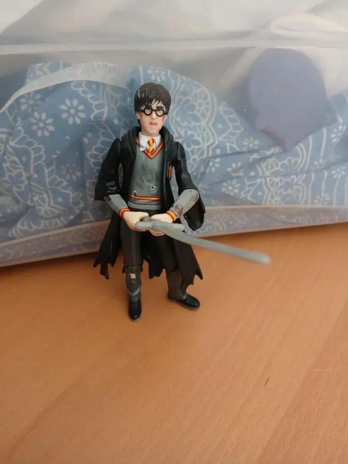 Figurine harry potter epee de gryffondor