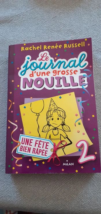 Livre Le journal d une grosse nouille - une fête bien râpée