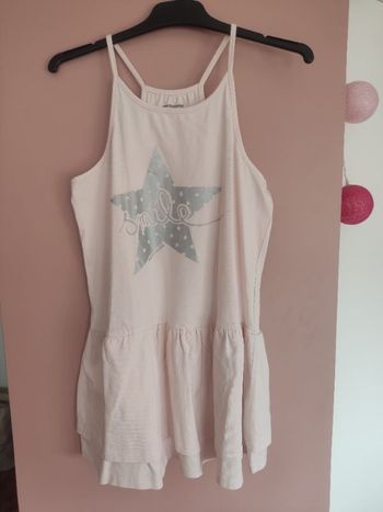 Robe fines bretelles