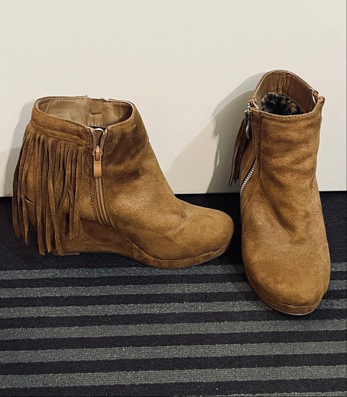 Chaussures bottines boots compensées à franges femme taille 38 Top Or