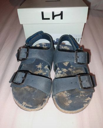 Sandales 24