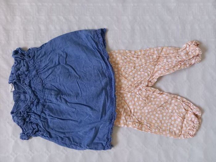Ensemble bébé fille pantalon et blouse manches courtes 6-9 mois H&M