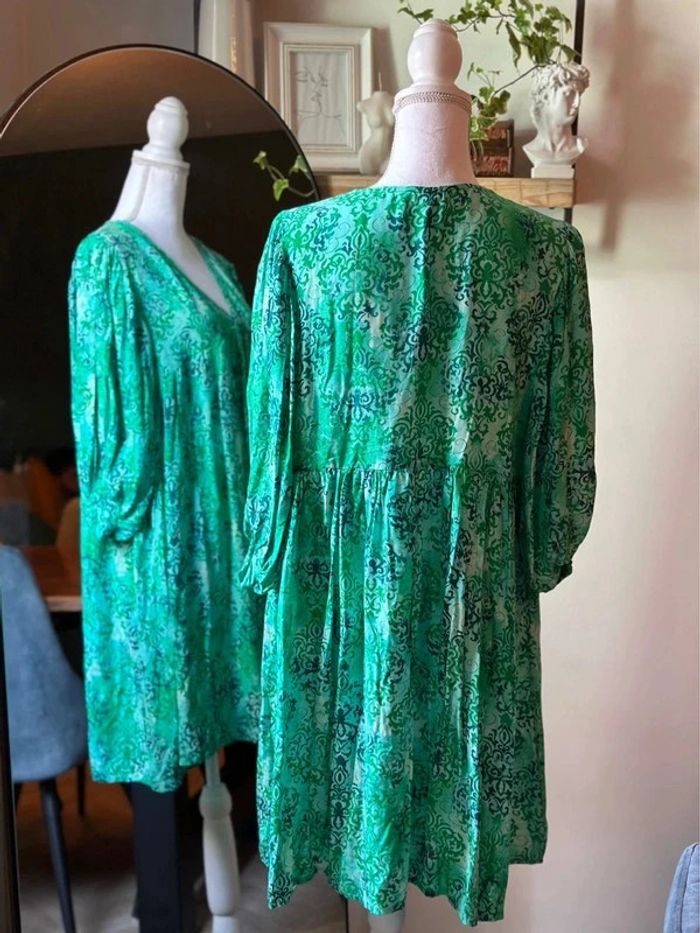 Robe fluide verte à motifs – Banditas from Marseille, taille 36/38 - photo numéro 5