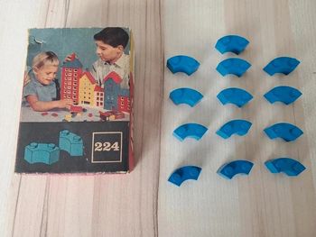 Boîte Lego system 224 vintage bleues