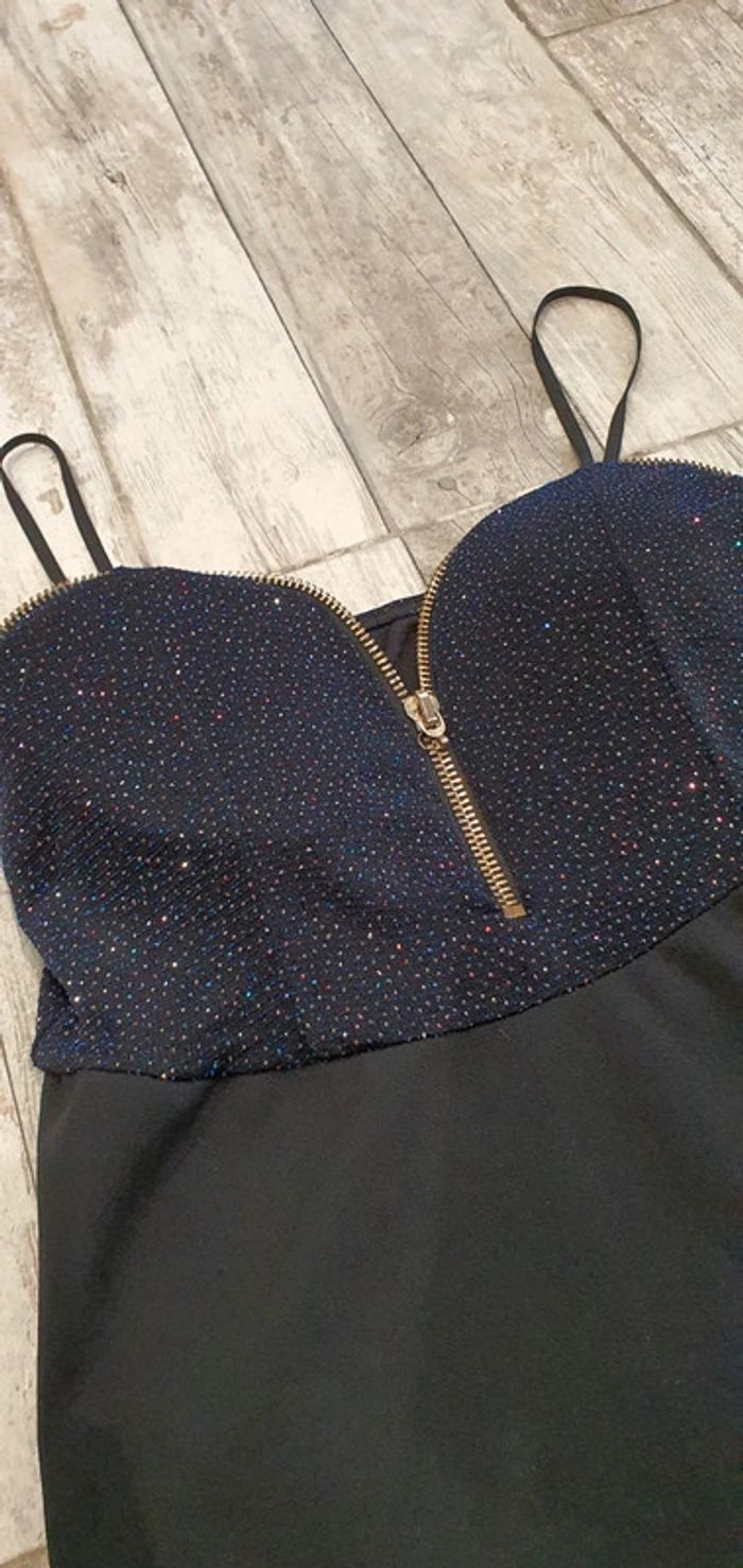 Très belle robe sexy  taille 36 en très bon état 👌 - photo numéro 2