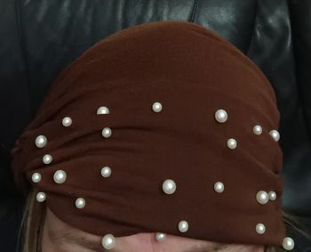 Bonnet femme avec perles