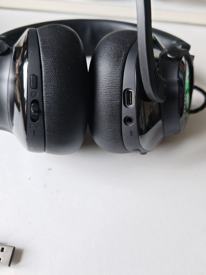 JBL Quantum 910X wirless Casque gaming sans fil bluetooth - photo numéro 4