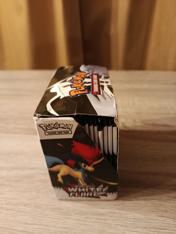 Coffrets pokémon SCARLET ET VIOLET - photo numéro 3