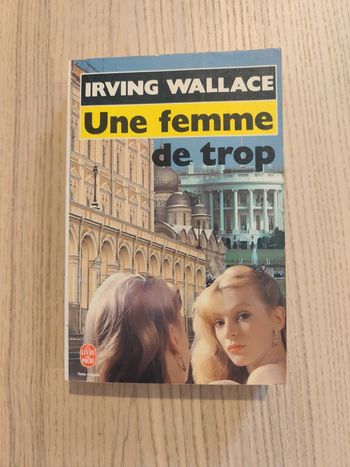 Une femme de trop d'Irving Wallace roman policier 9782253038269
