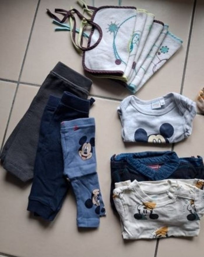 Lot vêtement bébé - photo numéro 3