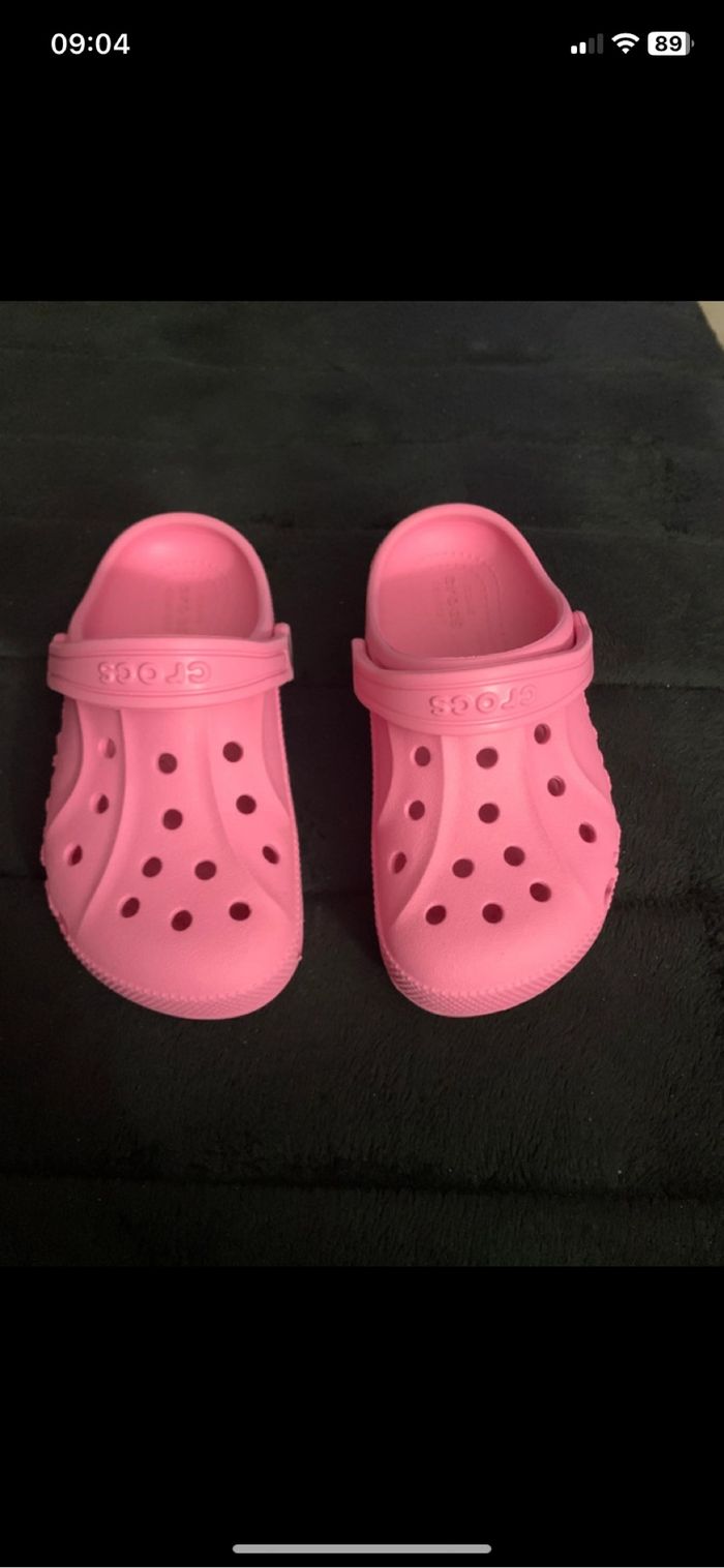 Sabots Crocs roses