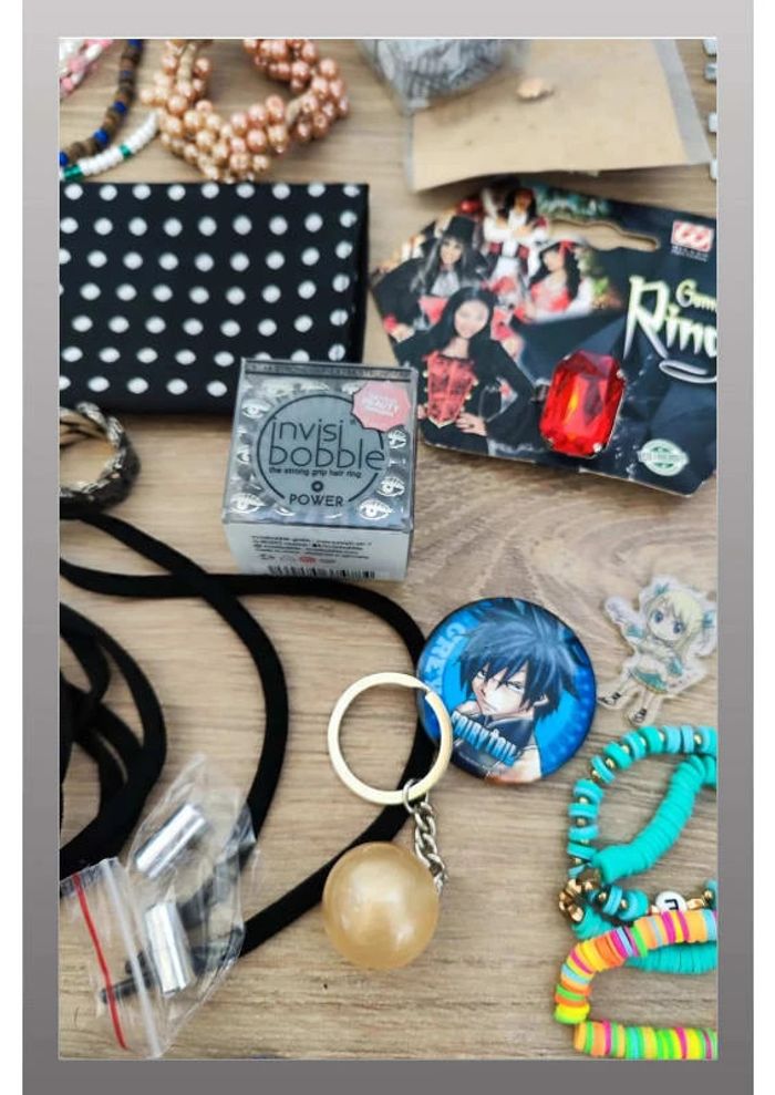 Gros lot de bijoux et autres accessoires - photo numéro 9