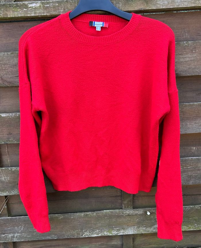 Pull rouge
