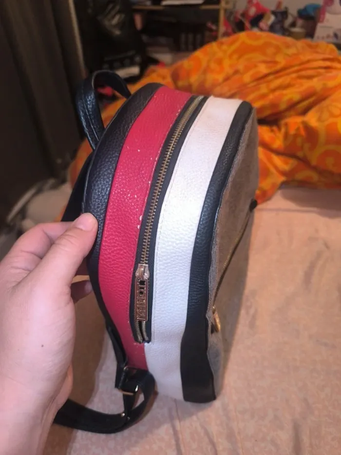 Sac a dos - photo numéro 4