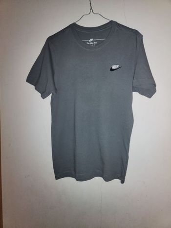 tee-shirt simple NIKE