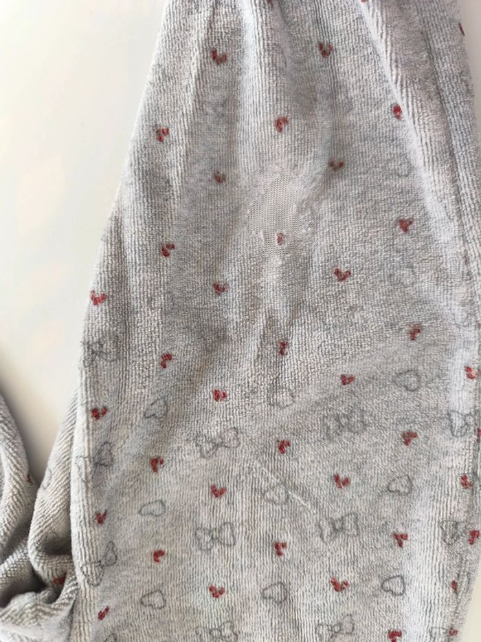 Pyjama Minnie Disney taille 3 ans - photo numéro 2