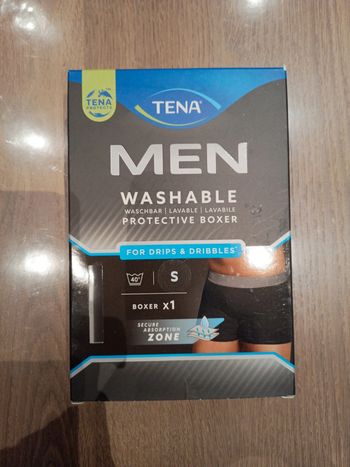 Boxer lavable tena taille s coloris noir pour incontinence légère