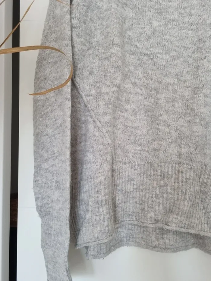 Pull gris H&M - photo numéro 4