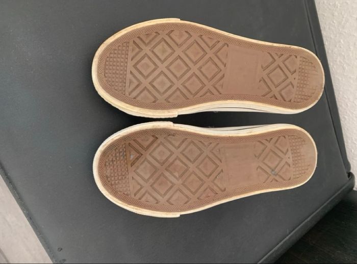 Chaussures taille 30 - photo numéro 3