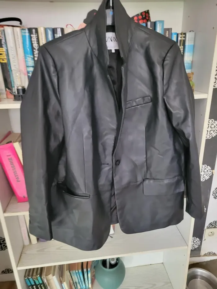 veste simil cuir
