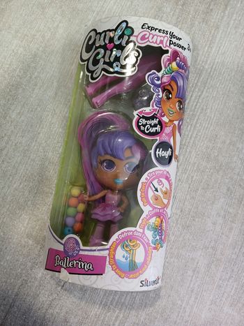 Poupée curly girl