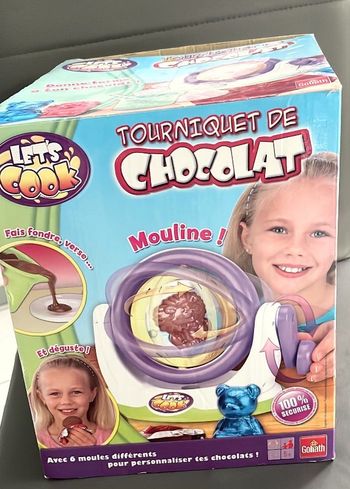 Tourniquet de chocolat neuf / Let's cook / fabrique de chocolats