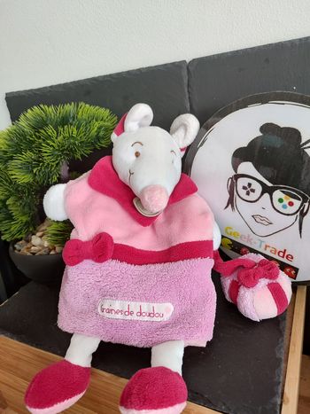 Marionnette souris rose Graine de doudou et compagnie DC2191 cadeau grelot  3301