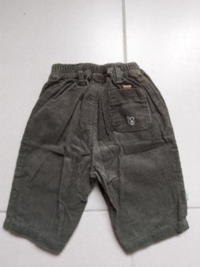 Pantalon 3 mois - photo numéro 2