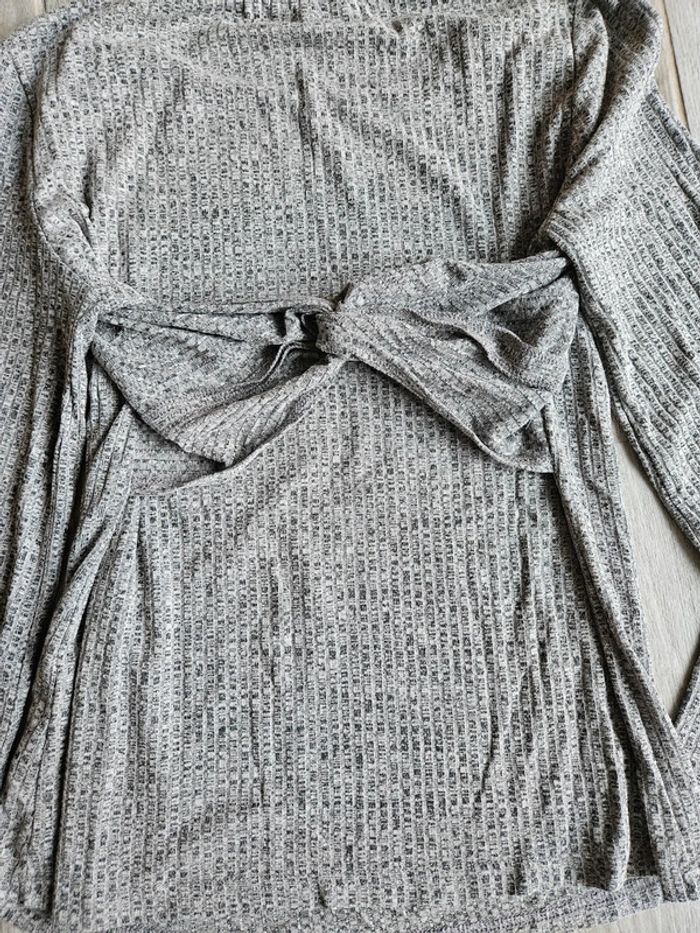 Pull manches évasés taille L - photo numéro 6