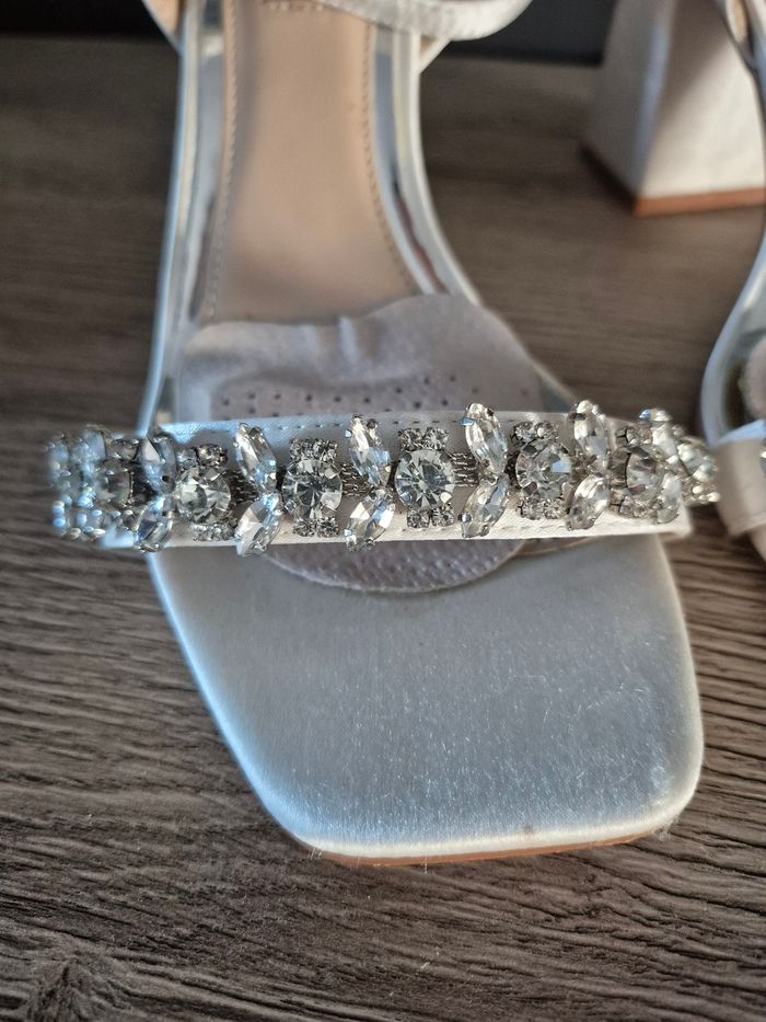 Sandales mariées Be Mine - photo numéro 2