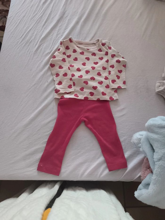 Ensemble, legging tee-shirt