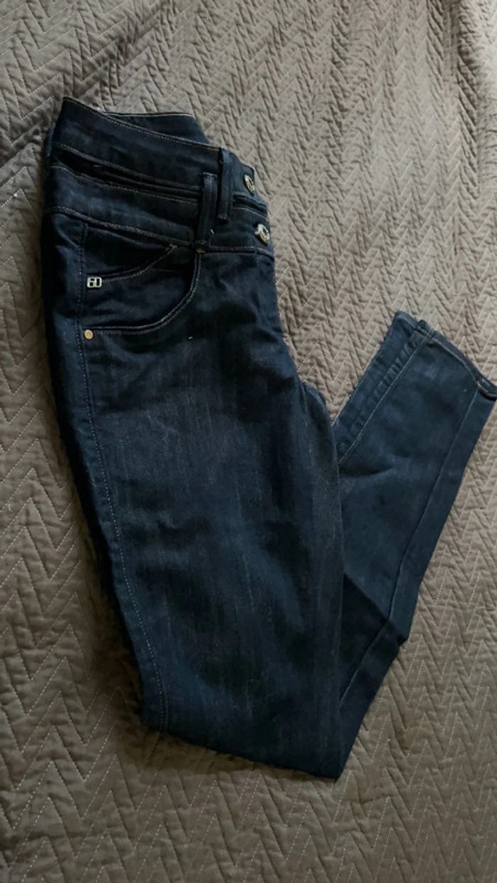 Jeans Miss Sixty taille 34 - photo numéro 2