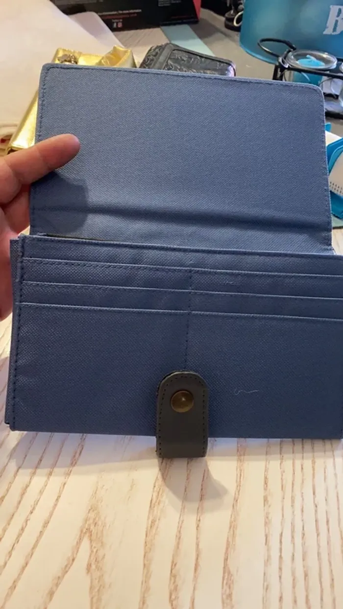 porte carte et porte-monnaie bleu neuf - photo numéro 3